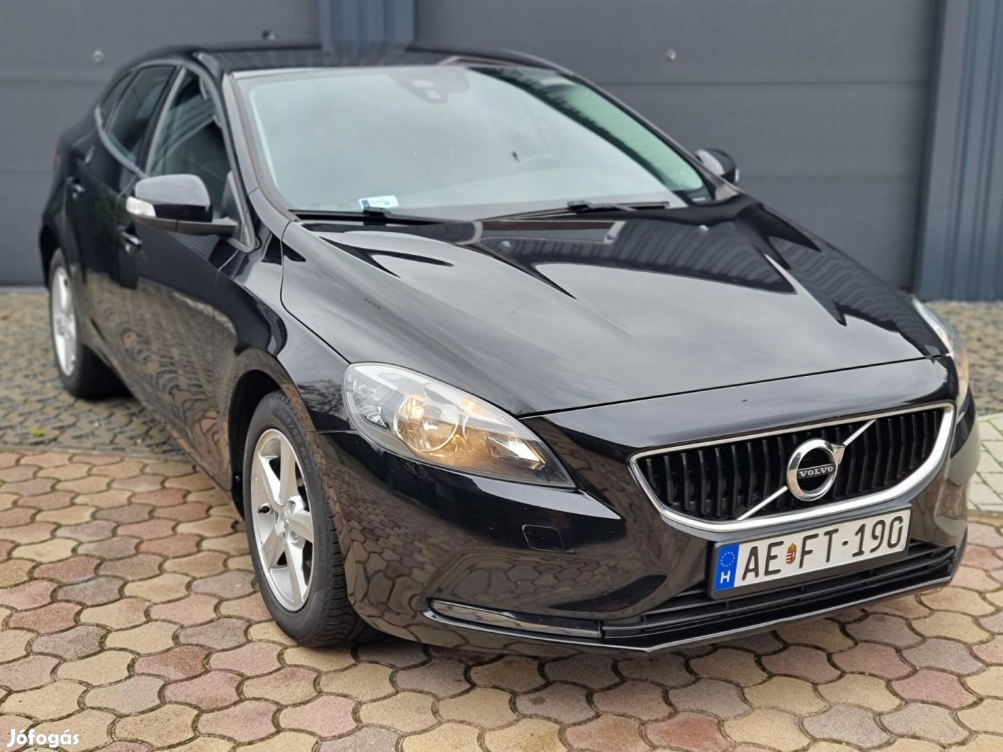 Volvo V40 2.0 D [D2] Inscription Egy Tulaj. ALA...